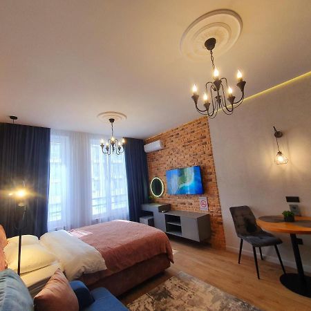 Designer Apartment In The Residential Complex "Yaroslavivsky City" In The Center Of Kiev Екстериор снимка