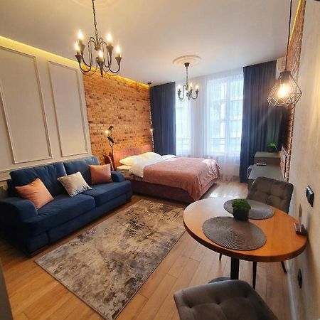 Designer Apartment In The Residential Complex "Yaroslavivsky City" In The Center Of Kiev Екстериор снимка