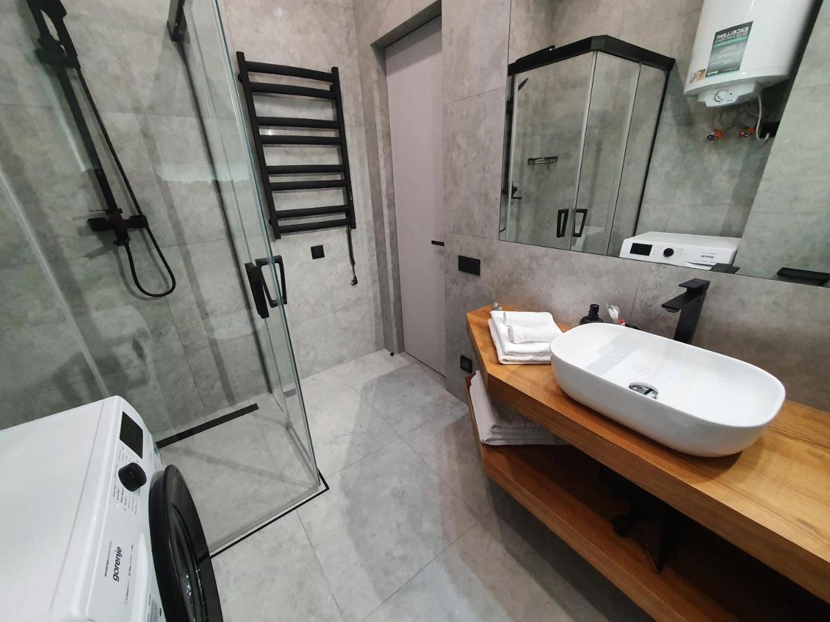 Designer Apartment In The Residential Complex "Yaroslavivsky City" In The Center Of Kiev Екстериор снимка
